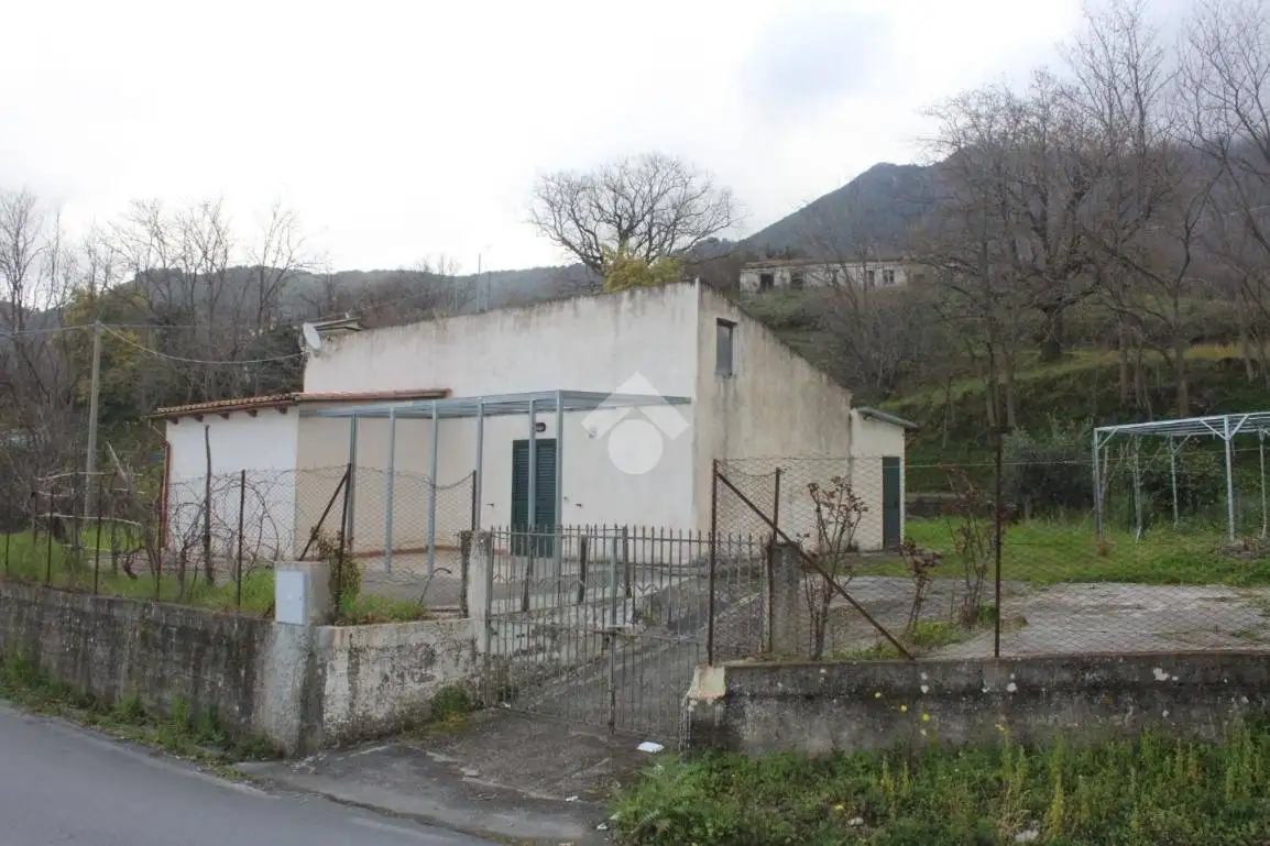 Casa indipendente in vendita a Buonvicino