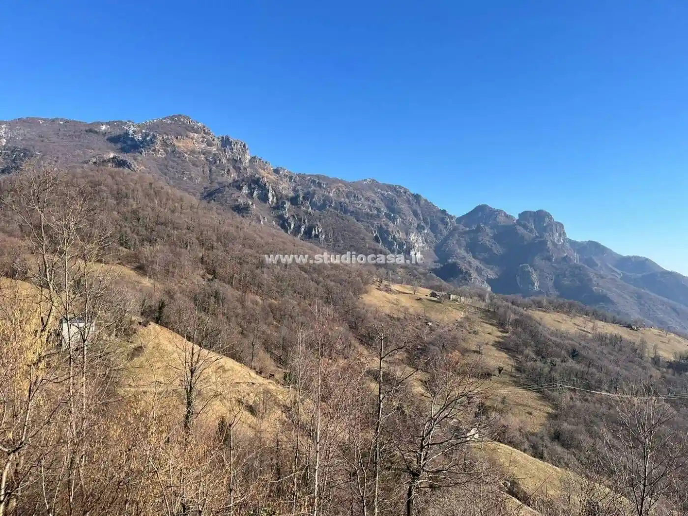 Rustico - Casale in vendita a Val Brembilla