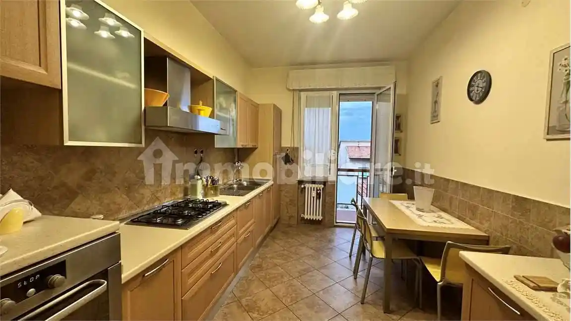 Appartamento in vendita a Ancona