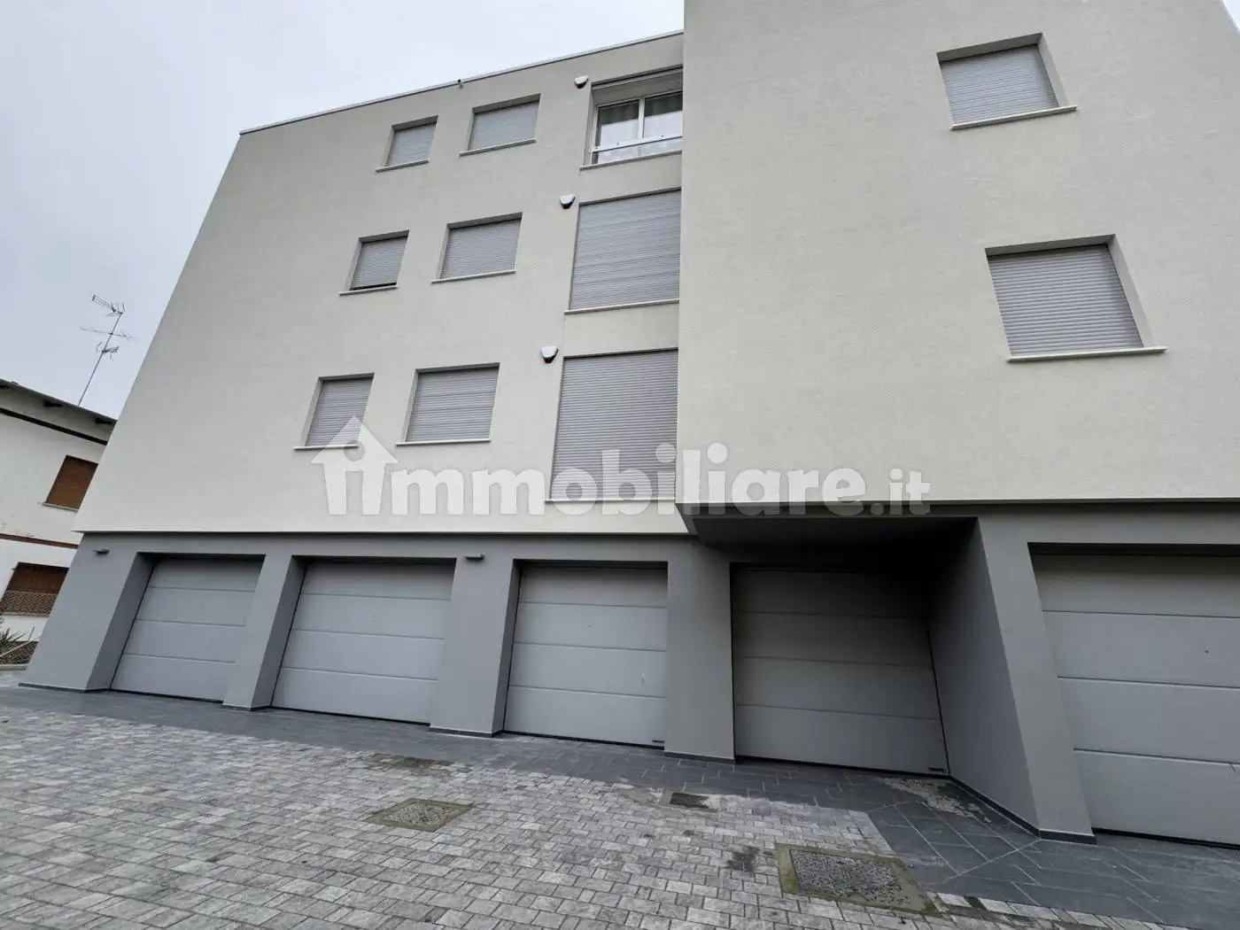 Quadrilocale via Cavallotti 3, Cento Paese, Cento - foto 3