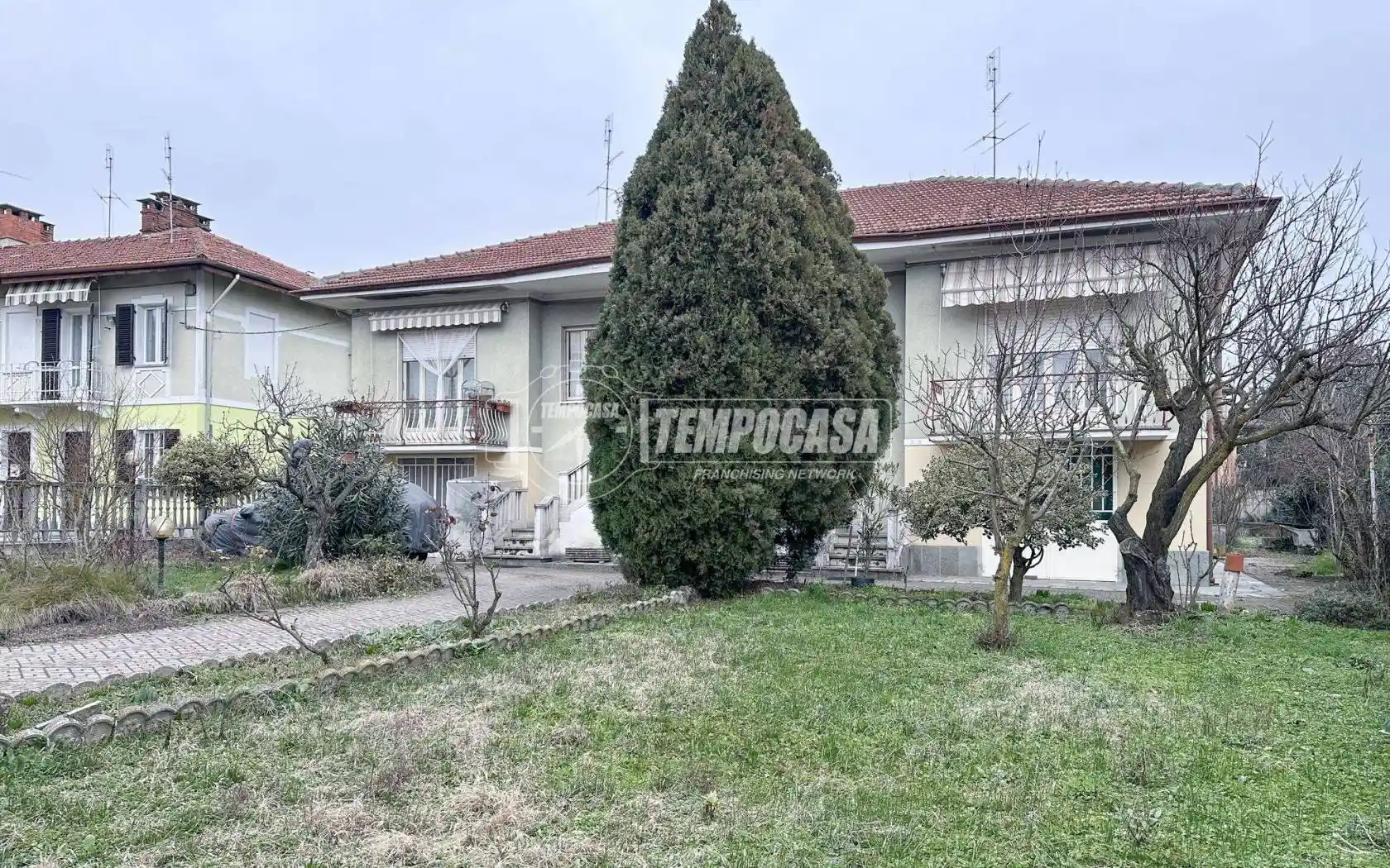 Villa in vendita a Cambiano