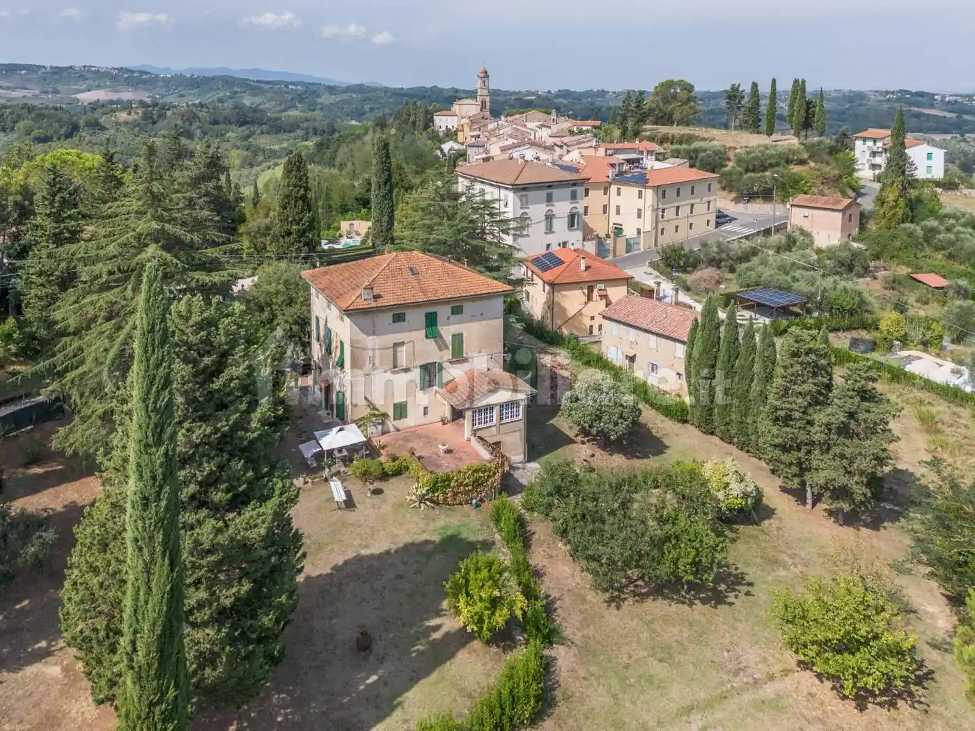 Villa in vendita a Terricciola
