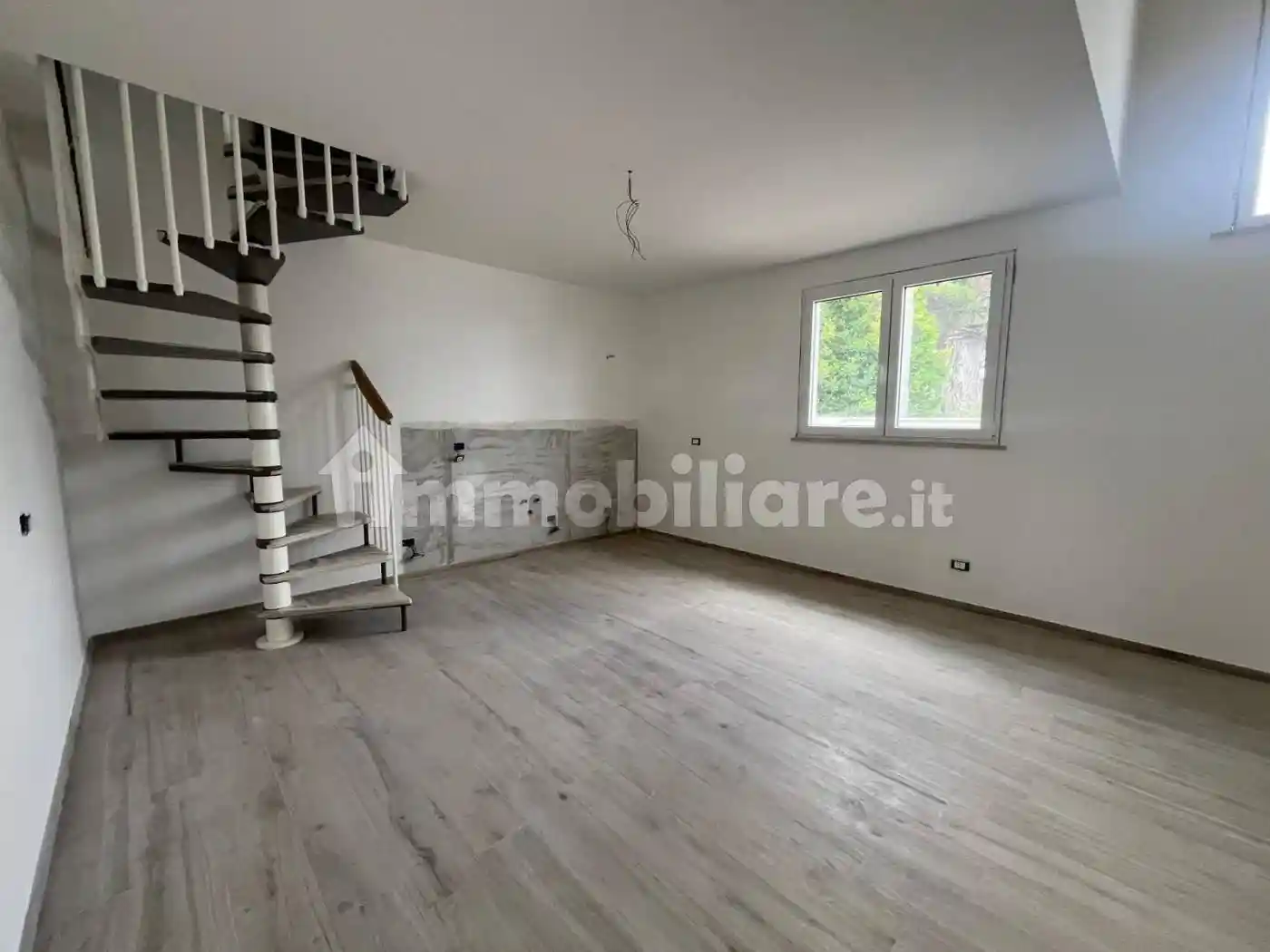 Villa bifamiliare via Giove, Torre del Padiglione - Carano, Aprilia - foto 4