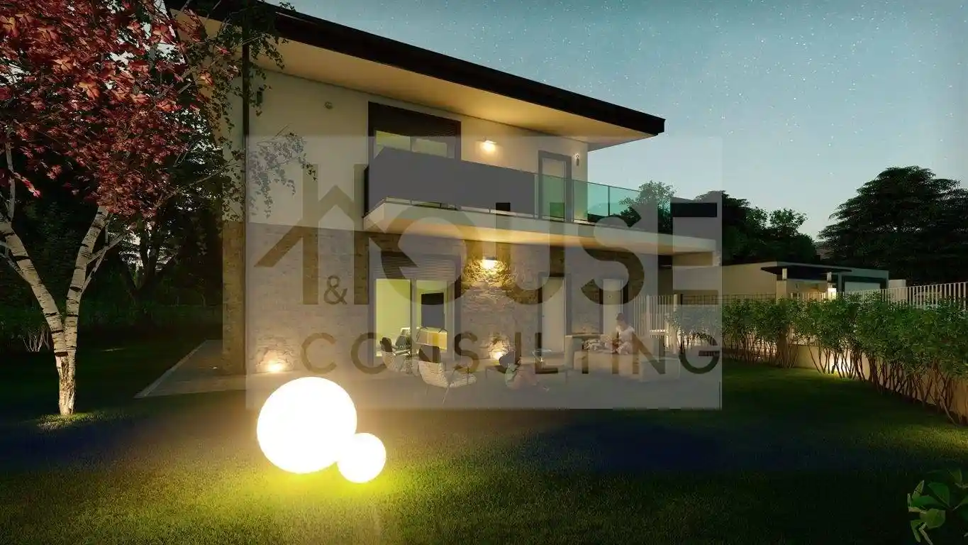 Villa in vendita a Barzanò