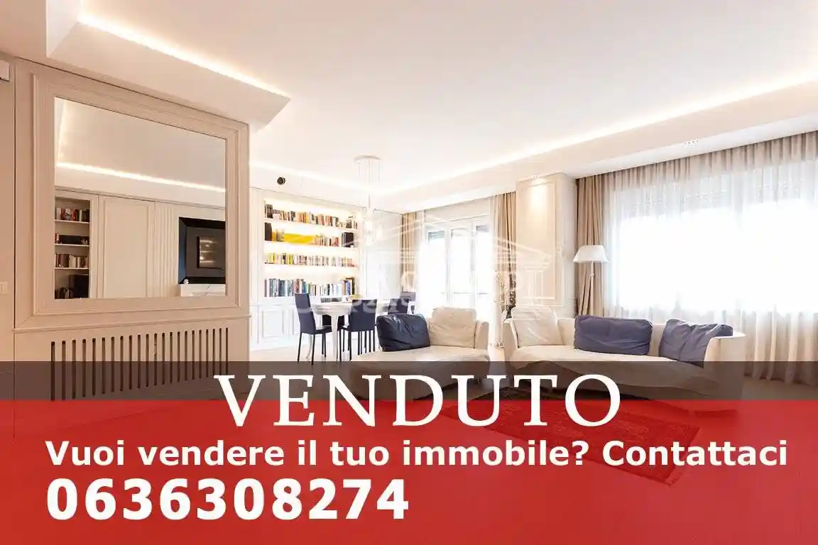 Appartamento in vendita a Roma