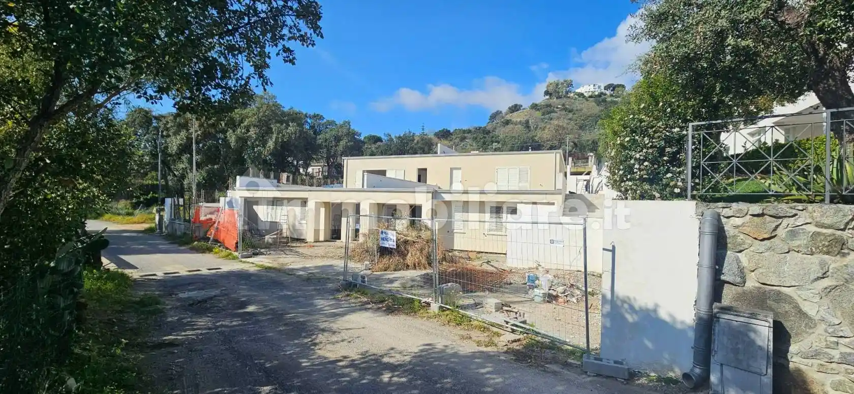 Villa in vendita a Stalettì