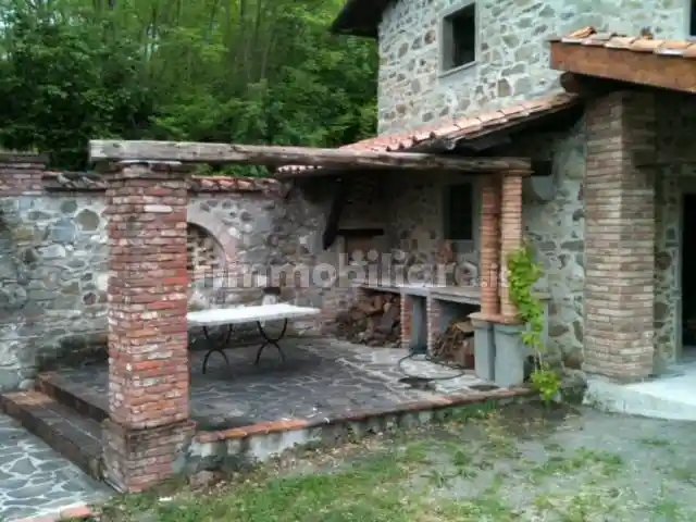 Rustico - Casale in vendita a Bagnone