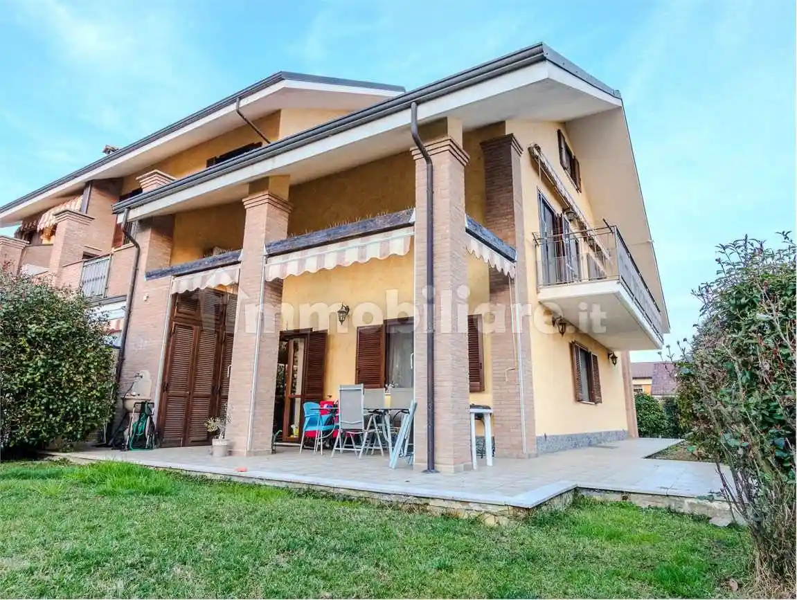 Villa in vendita a Volpiano