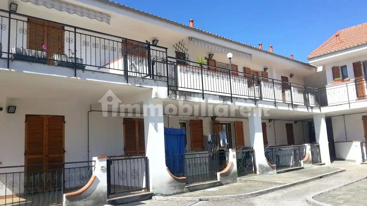 Appartamento in vendita a Toirano