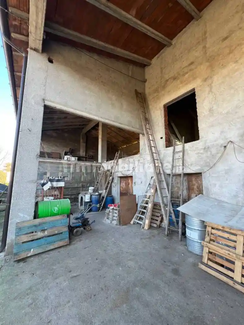 Rustico - Casale in vendita a Montichiari