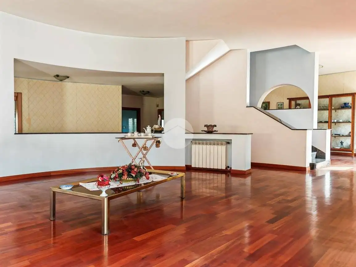 Villa in vendita a Melito di Napoli