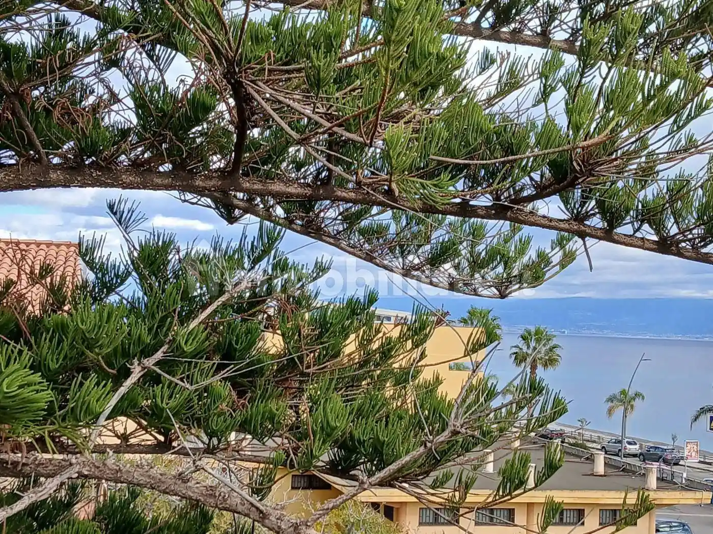 Appartamento in vendita a Roccalumera