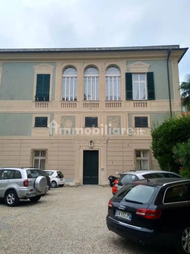 Appartamento in affitto a Genova