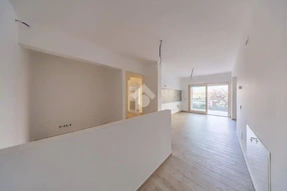 Appartamento in vendita a Guidonia Montecelio