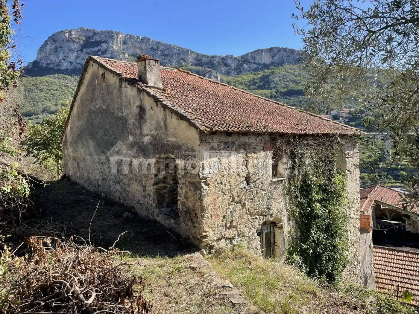 Appartamento in vendita a Finale Ligure