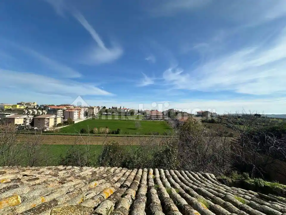 Rustico via Della Stazione snc, Centro, Mosciano Sant'Angelo - foto 2