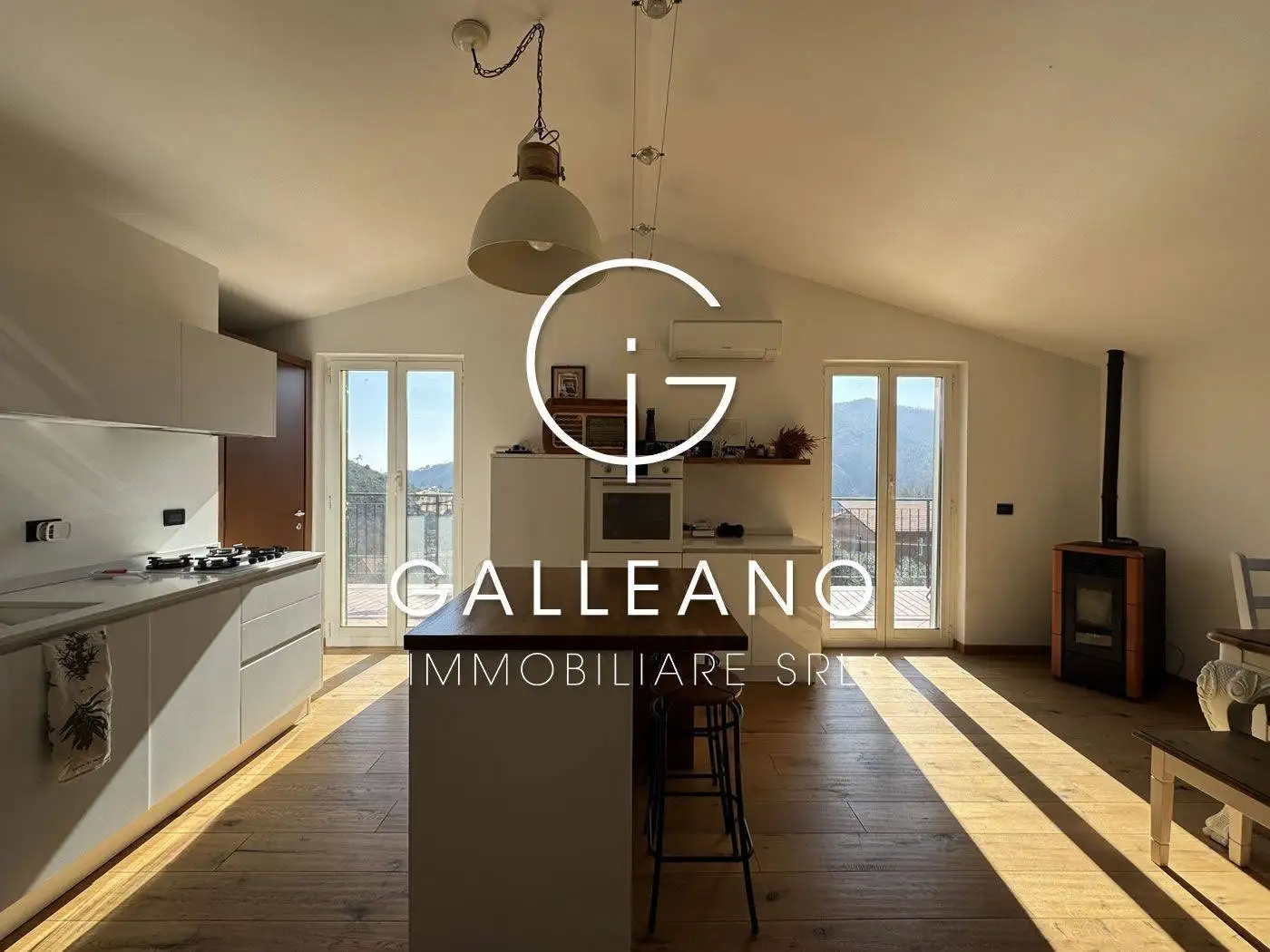 Appartamento in vendita a Varazze