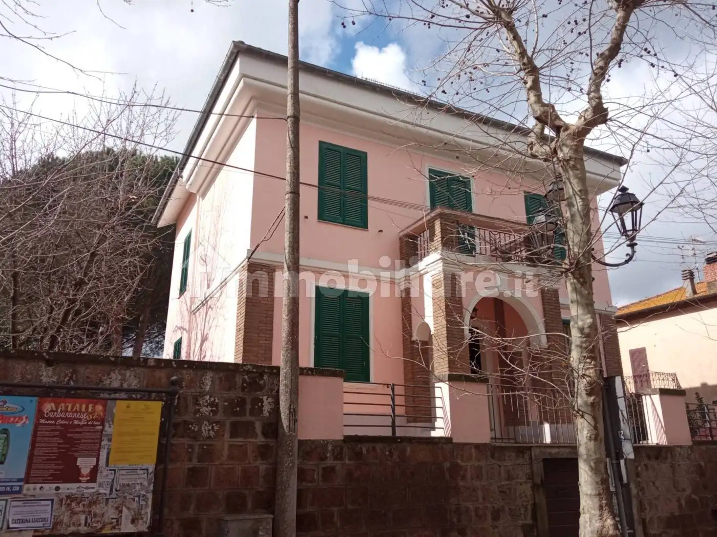 Villa unifamiliare, buono stato, 300 m², Centro, Barbarano Romano - foto 2