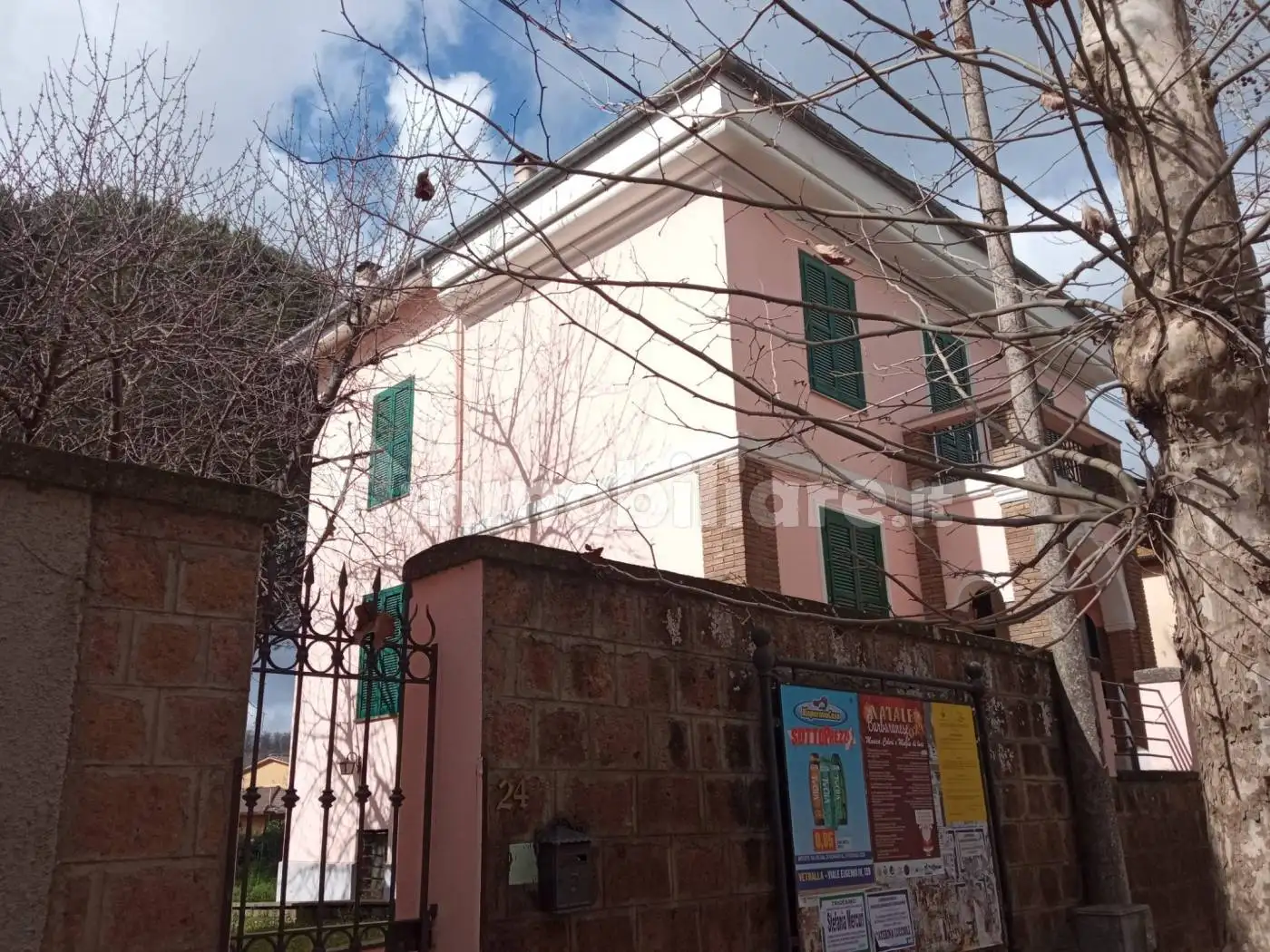 Villa unifamiliare, buono stato, 300 m², Centro, Barbarano Romano - foto 3