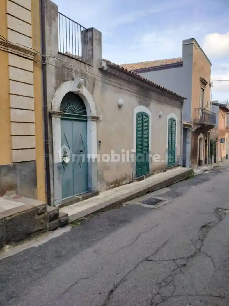 Appartamento in vendita a Pedara