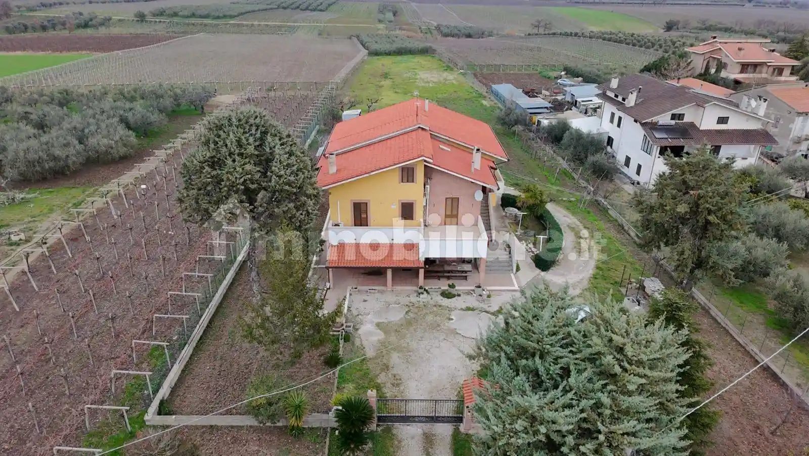 Villa unifamiliare, buono stato, 480 m², Santa Maria Imbaro - foto 3