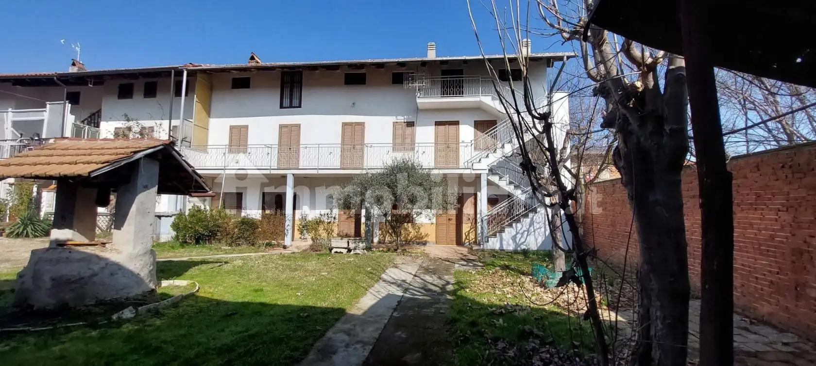 Casa indipendente in vendita a Barone Canavese