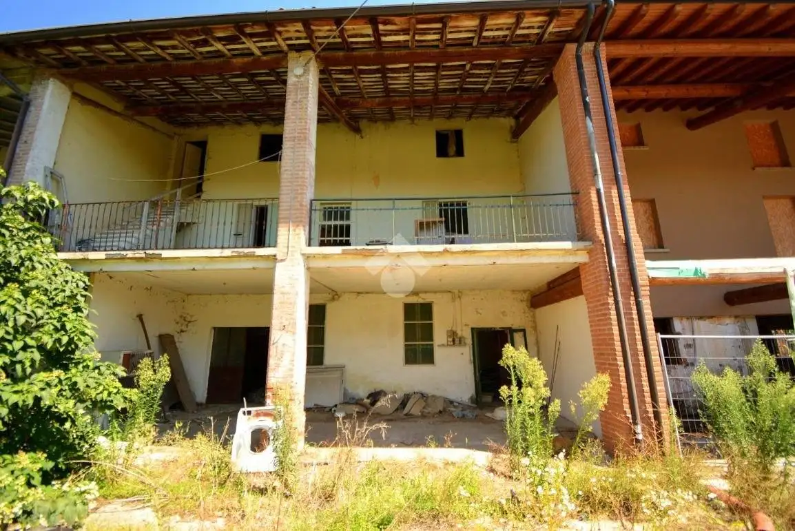 Rustico - Casale in vendita a Paderno Franciacorta