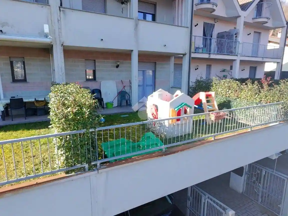 Appartamento in vendita a Olginate