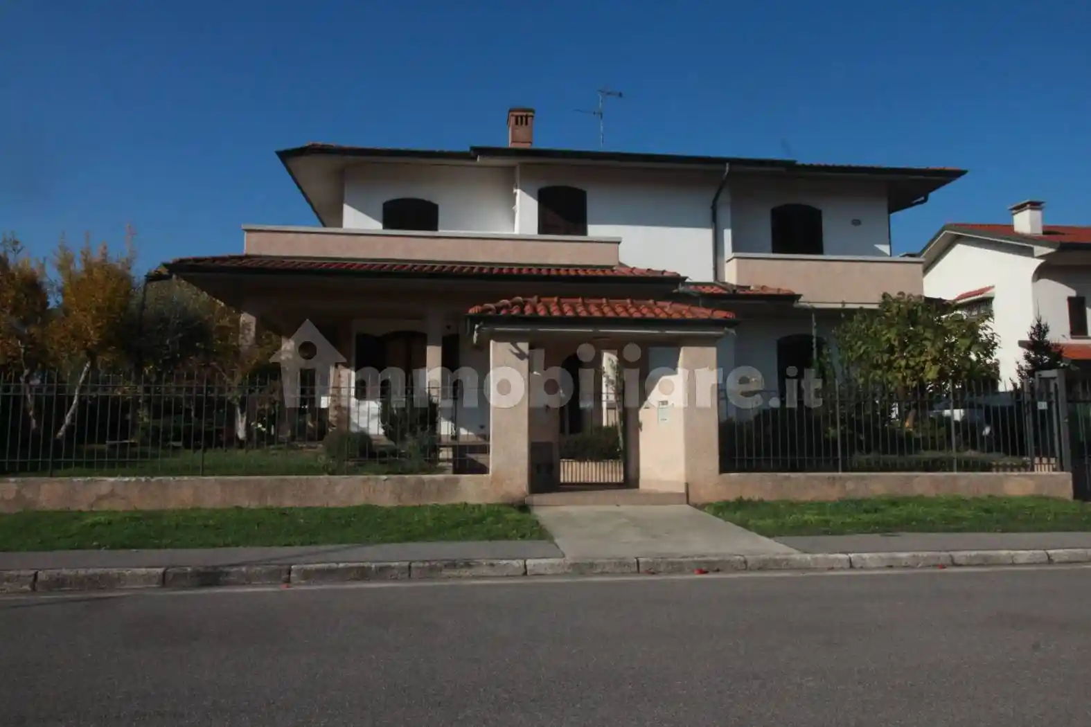 Villa in vendita a Melzo