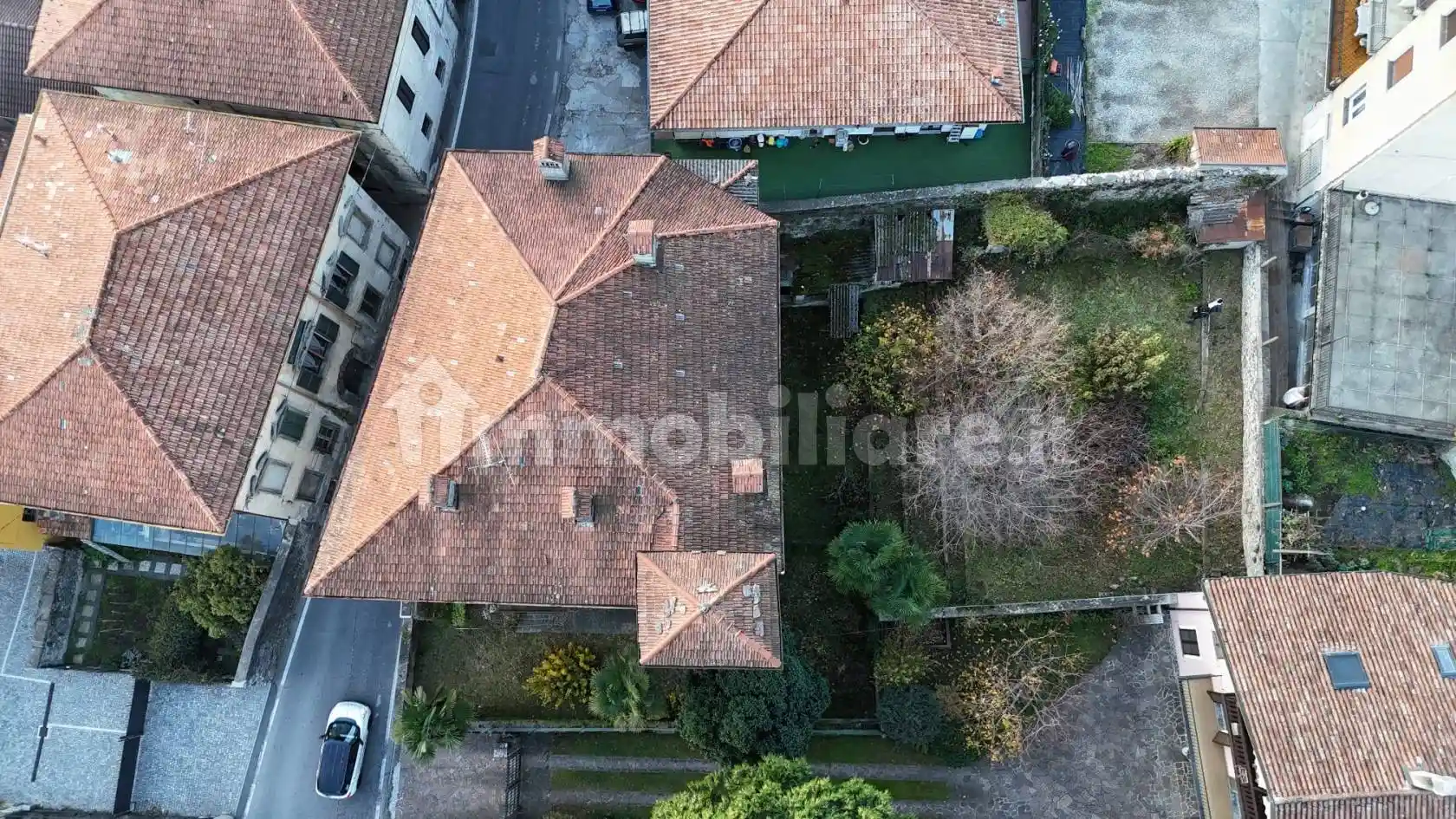 Palazzo - Edificio in Vendita - foto 2