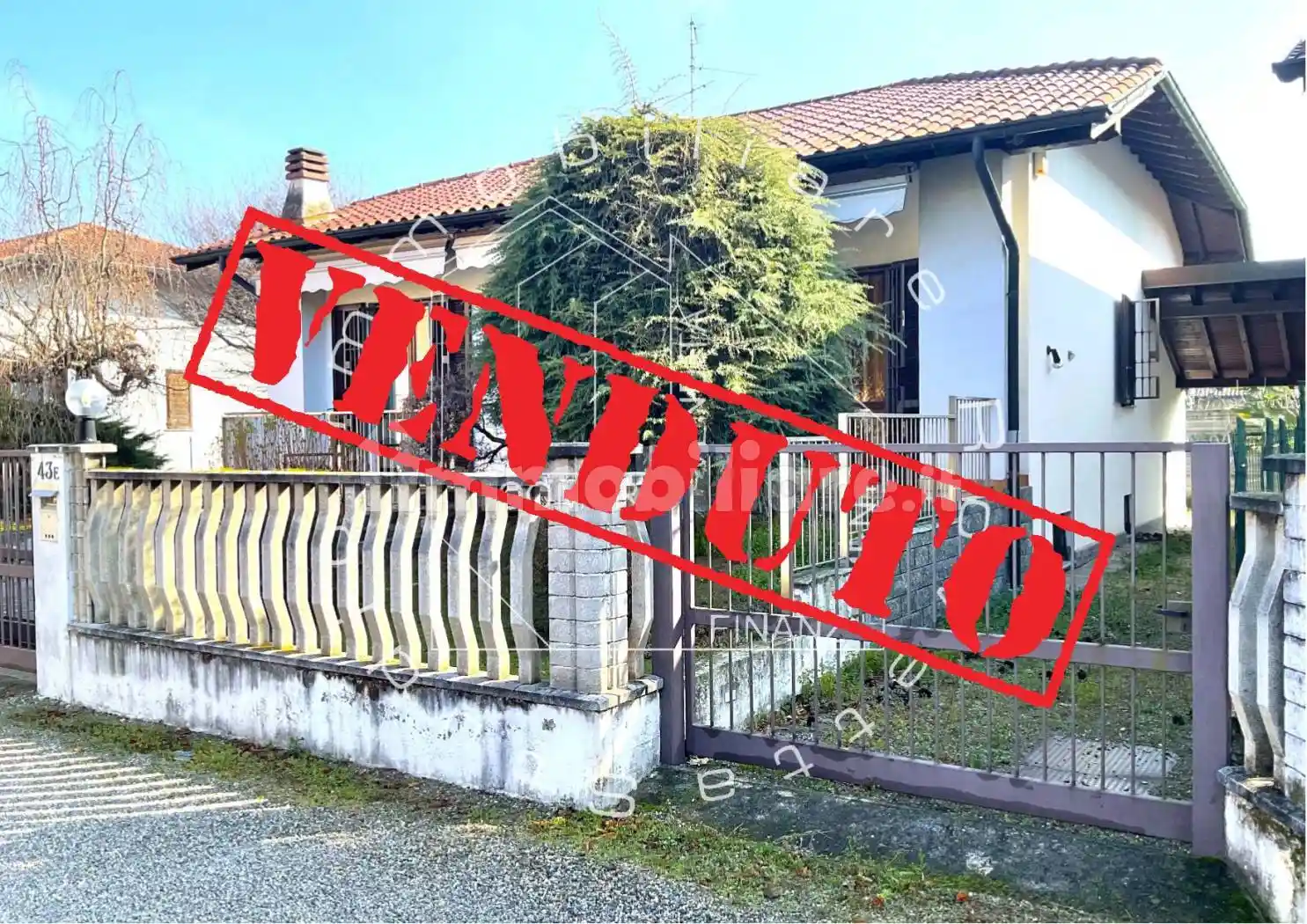 Villa in vendita a Samarate