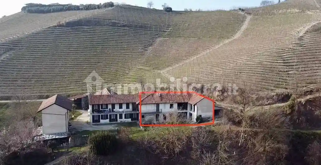 Cascina frazione San Rocco Cherasca 42, Località Serre, Madonna di Como, Alba - foto 3