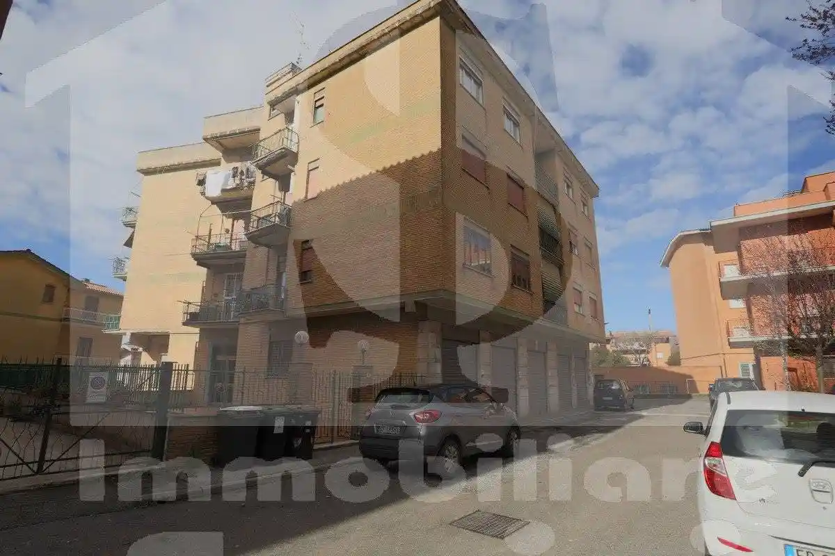 Appartamento in vendita a Genzano di Roma