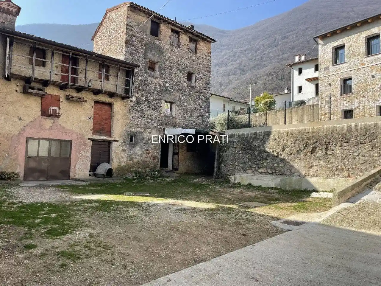 Casa indipendente in vendita a Bassano del Grappa