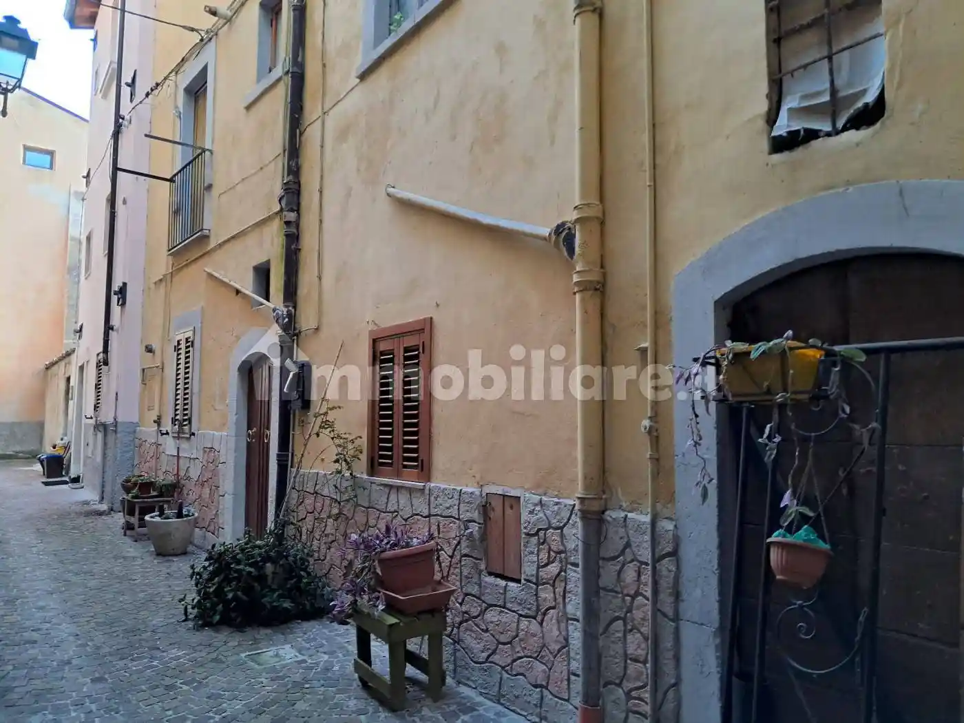 Bilocale Vico Spezzato 37, Centro, Sulmona - foto 2