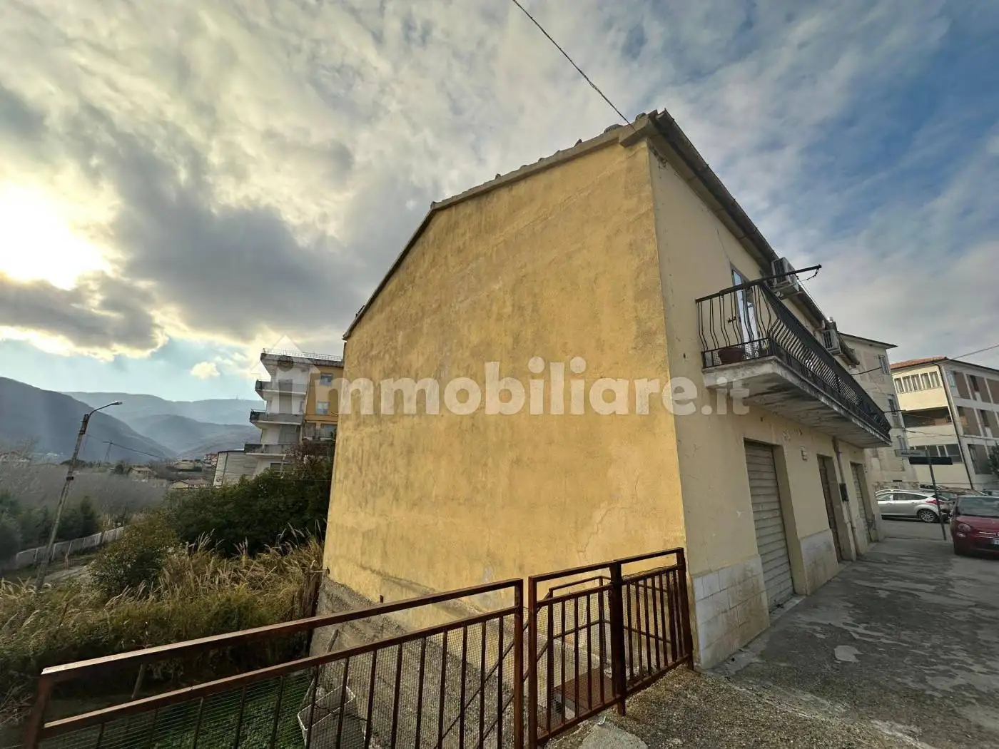 Rustico - Casale in vendita a Montalto Uffugo