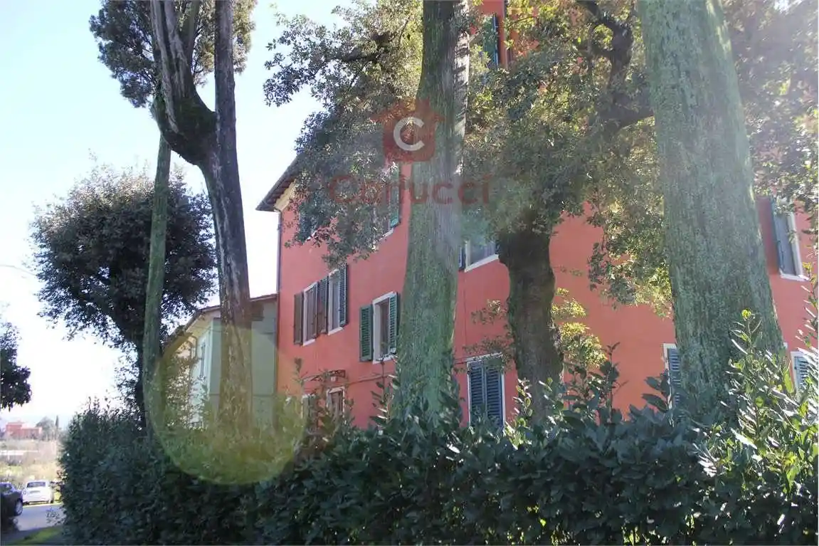 Appartamento in vendita a Uzzano