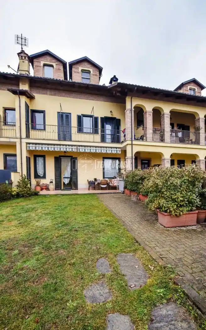 Appartamento in vendita a Coazze