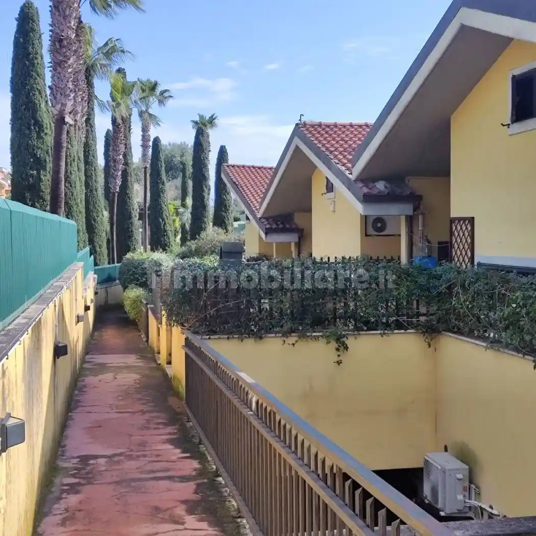 Villa in vendita a Roma