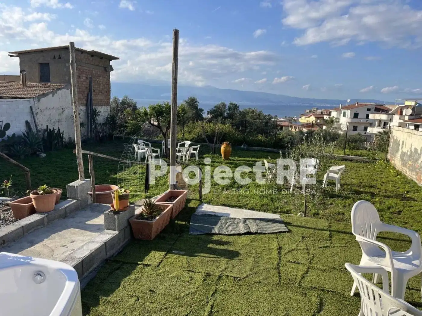 Villa in vendita a Reggio Calabria