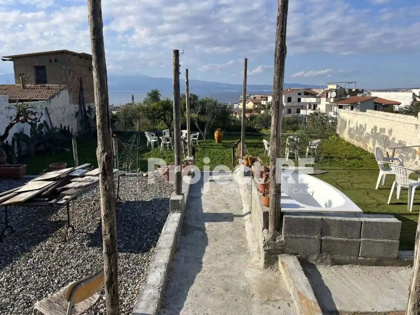 Villa unifamiliare via Quattronari San C., Pellaro, Reggio Calabria - foto 2