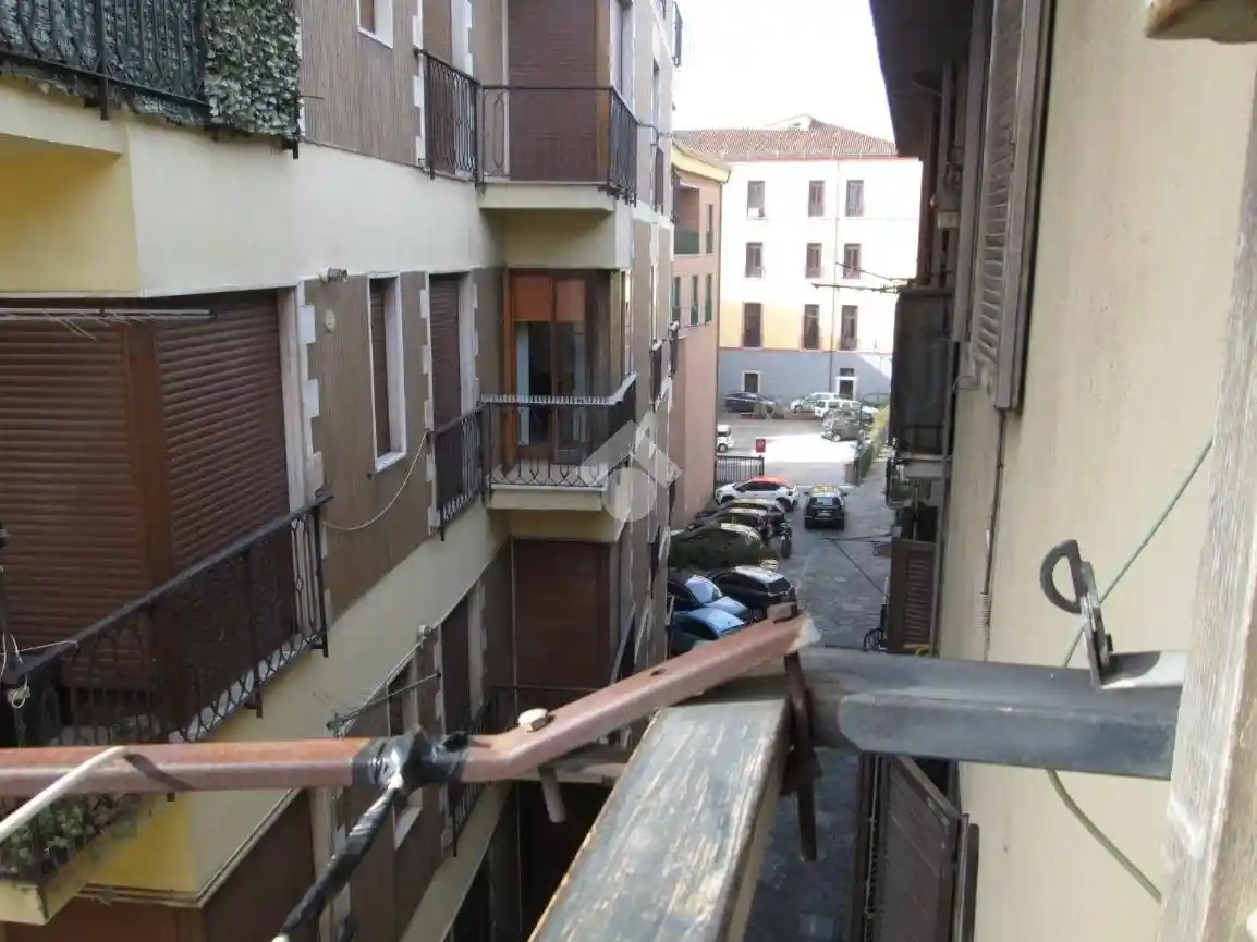 Quadrilocale via Santissima Trinità 19, Centro Storico, Avellino - foto 2