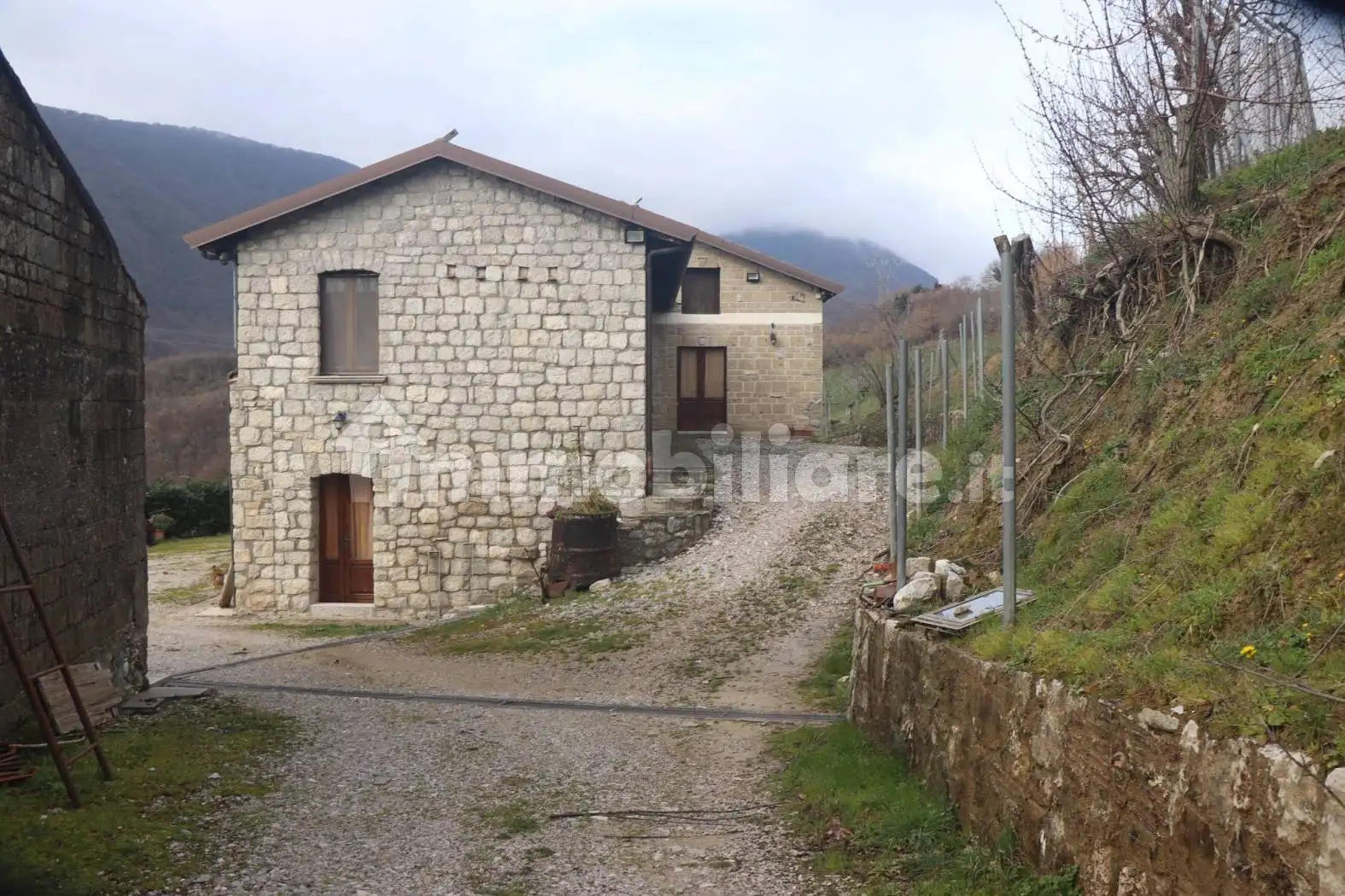 Casale, ottimo stato, 240 m², Cautano - foto 5