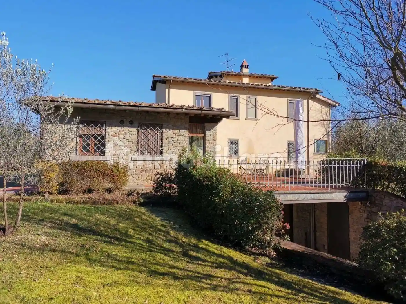 Villa in vendita a Montevarchi