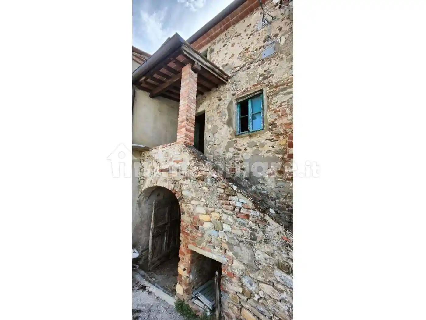 Villa in vendita a Laterina Pergine Valdarno