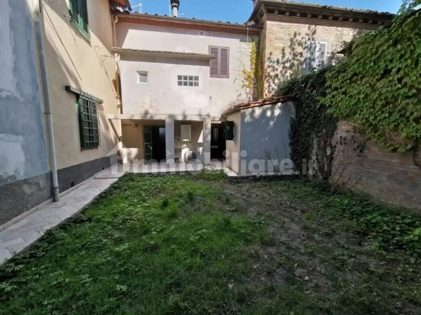 Appartamento in vendita a Terranuova Bracciolini