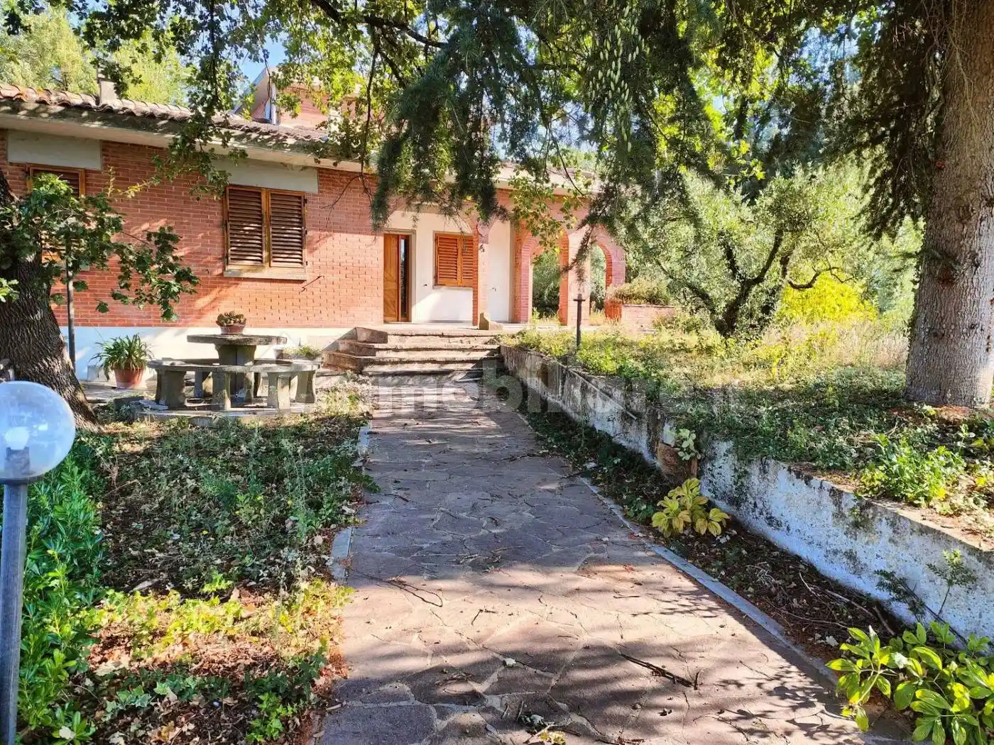 Villa in vendita a Bucine