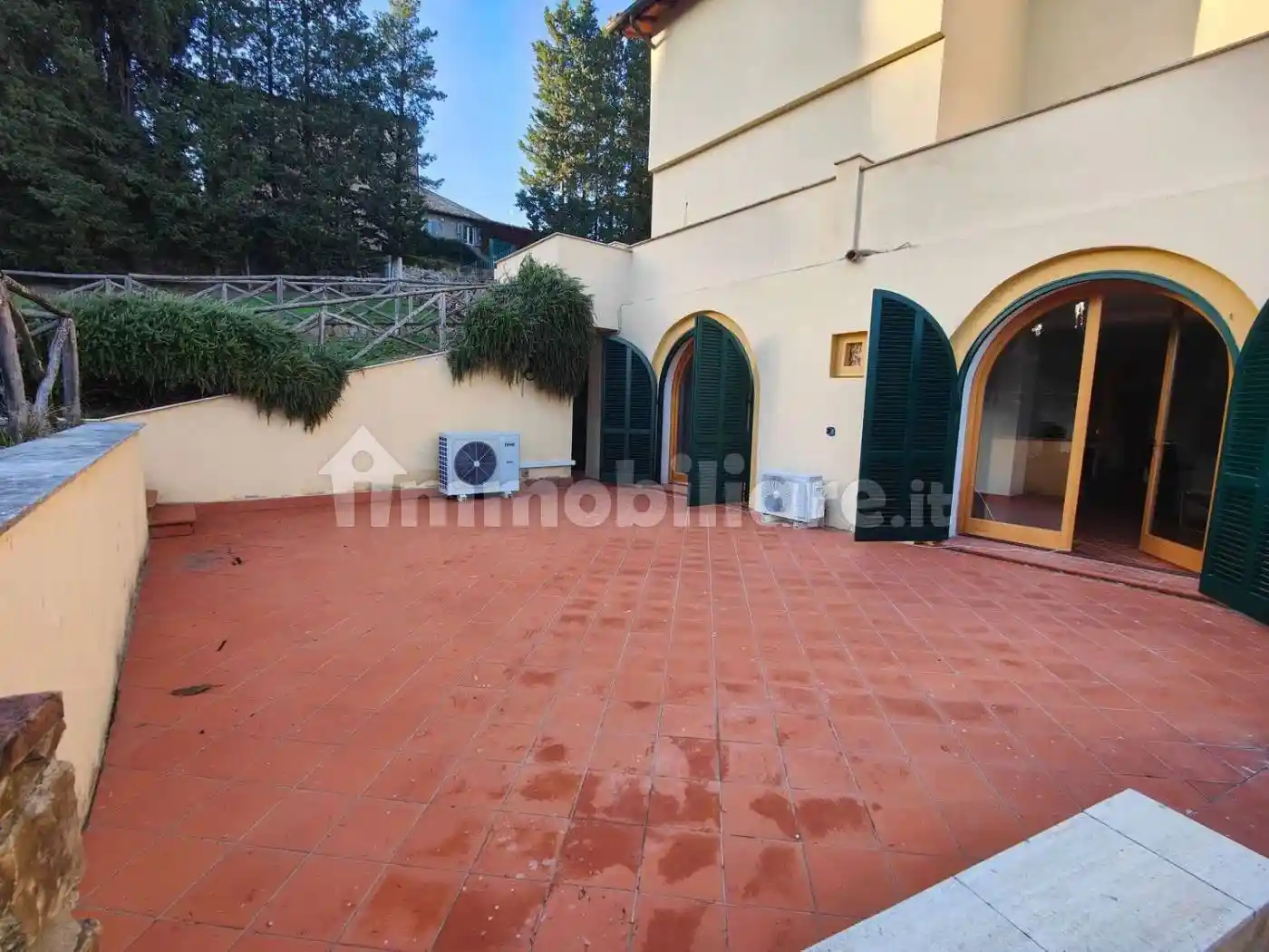 Appartamento in vendita a Bucine