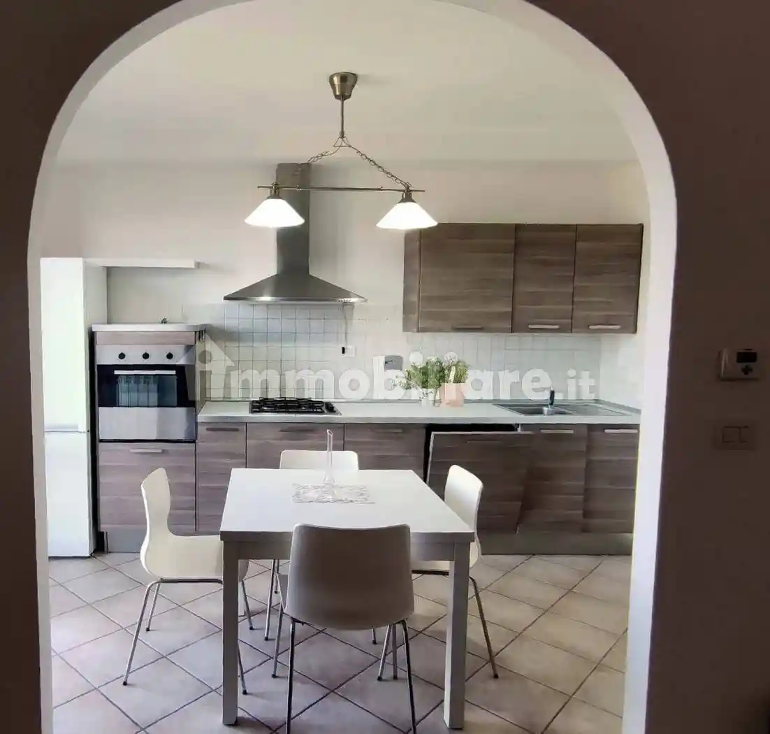 Appartamento in vendita a Bucine