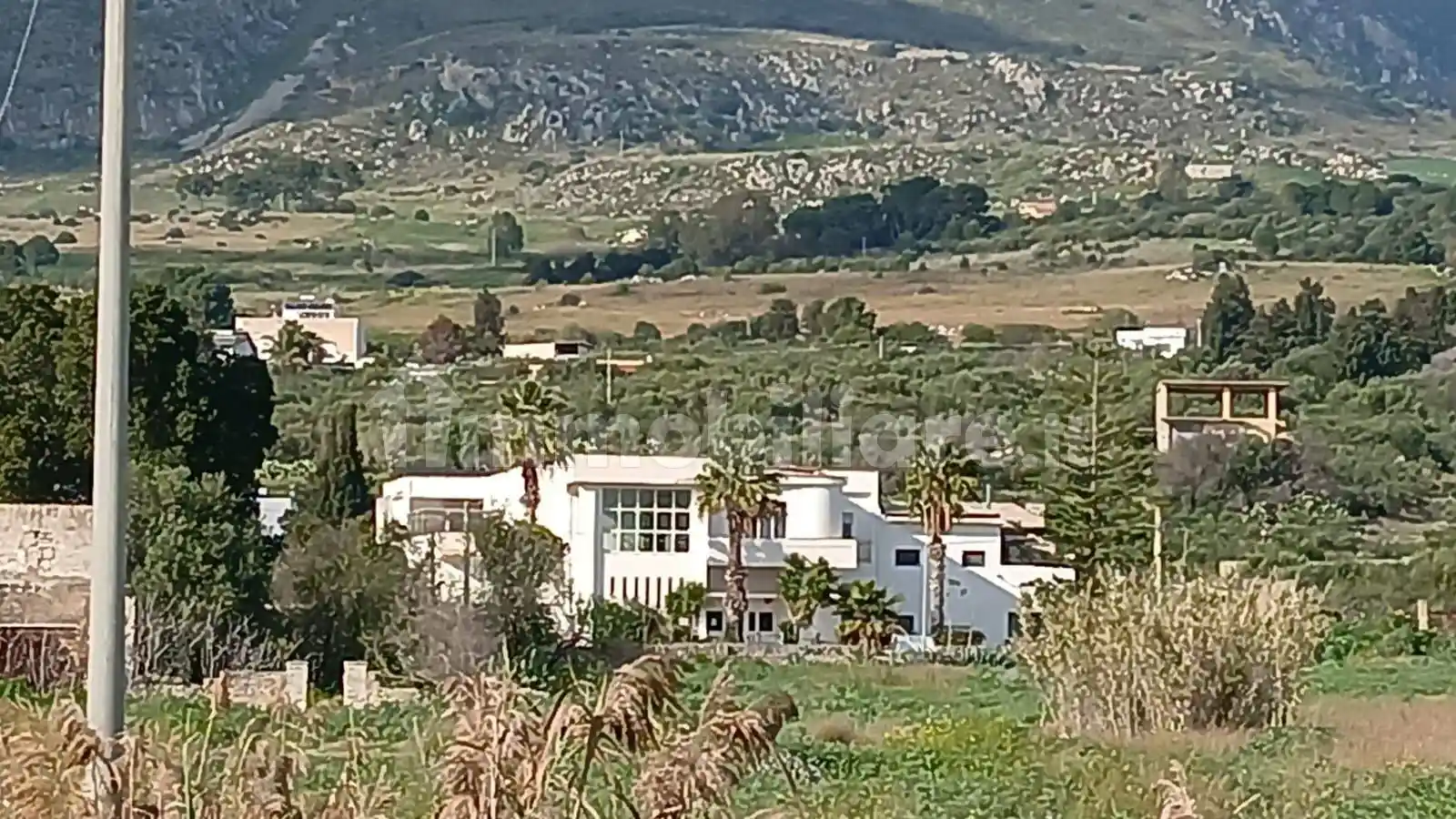 Palazzo - Edificio in vendita a Erice